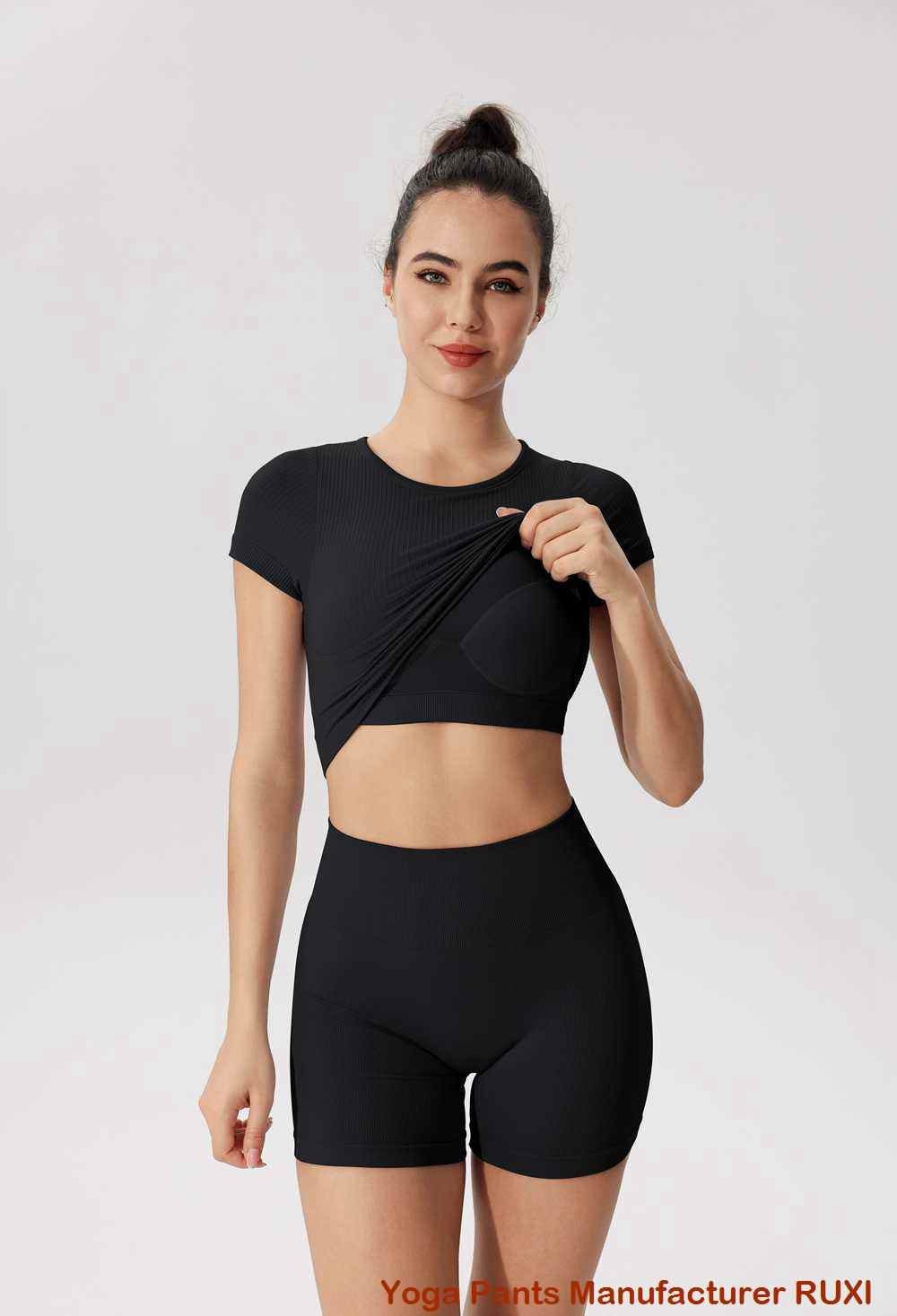 بنطال يوغا بقصّة بوت كات مع جيوب