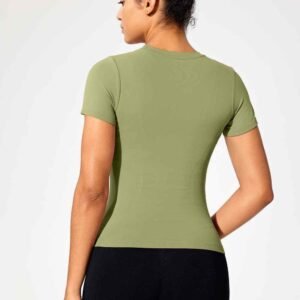 حمالة صدر باللون الأخضر الحكيم