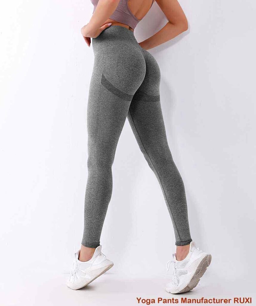 شورت رياضي بدون درزات RUXI ts2773