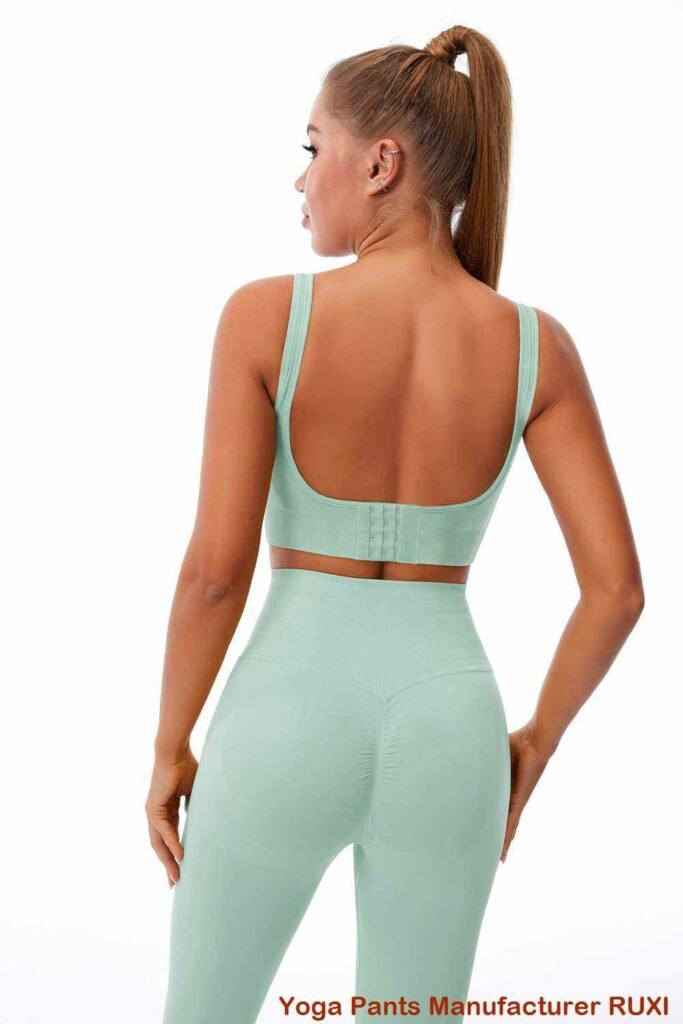 شورت يوغا قصير للنساء RUXI ts3554